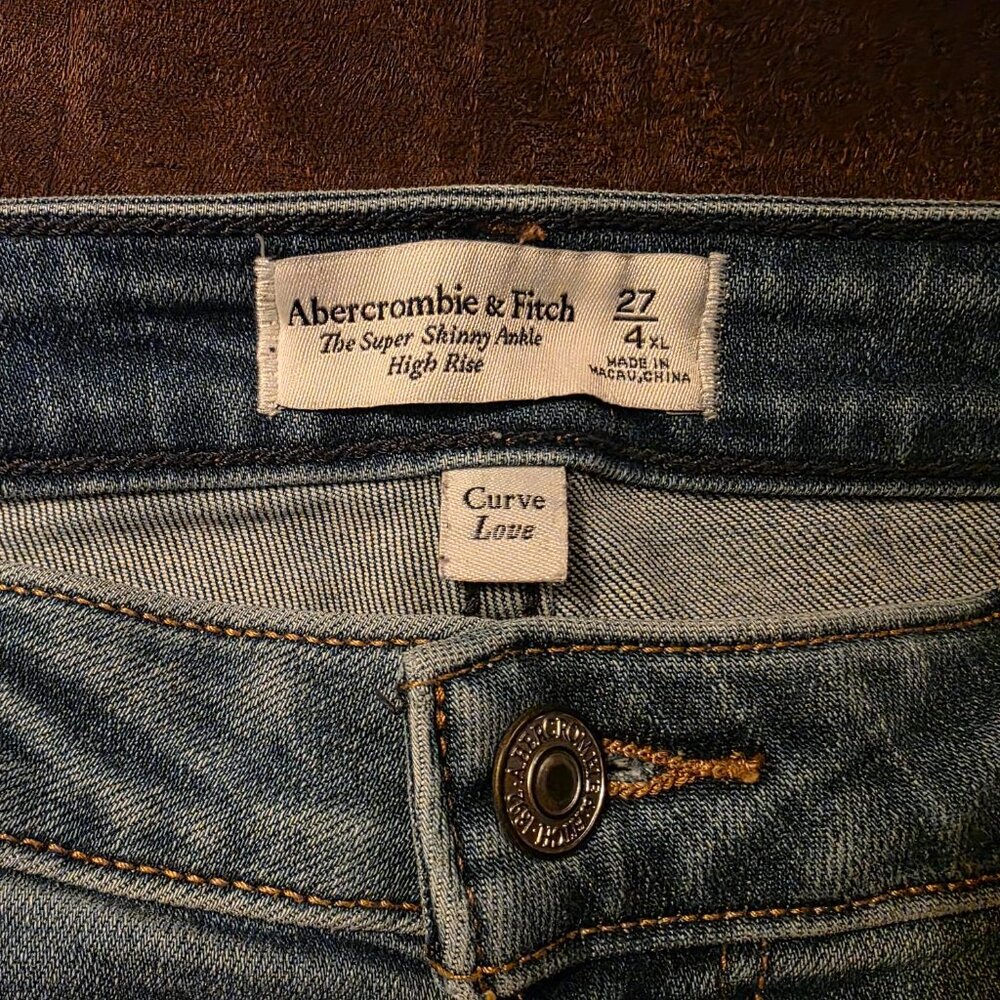 ABERCROMBIE & FITCH Women's 27/4 Super Skinny Ankle High Rise Curve Love - Picture 2 of 5